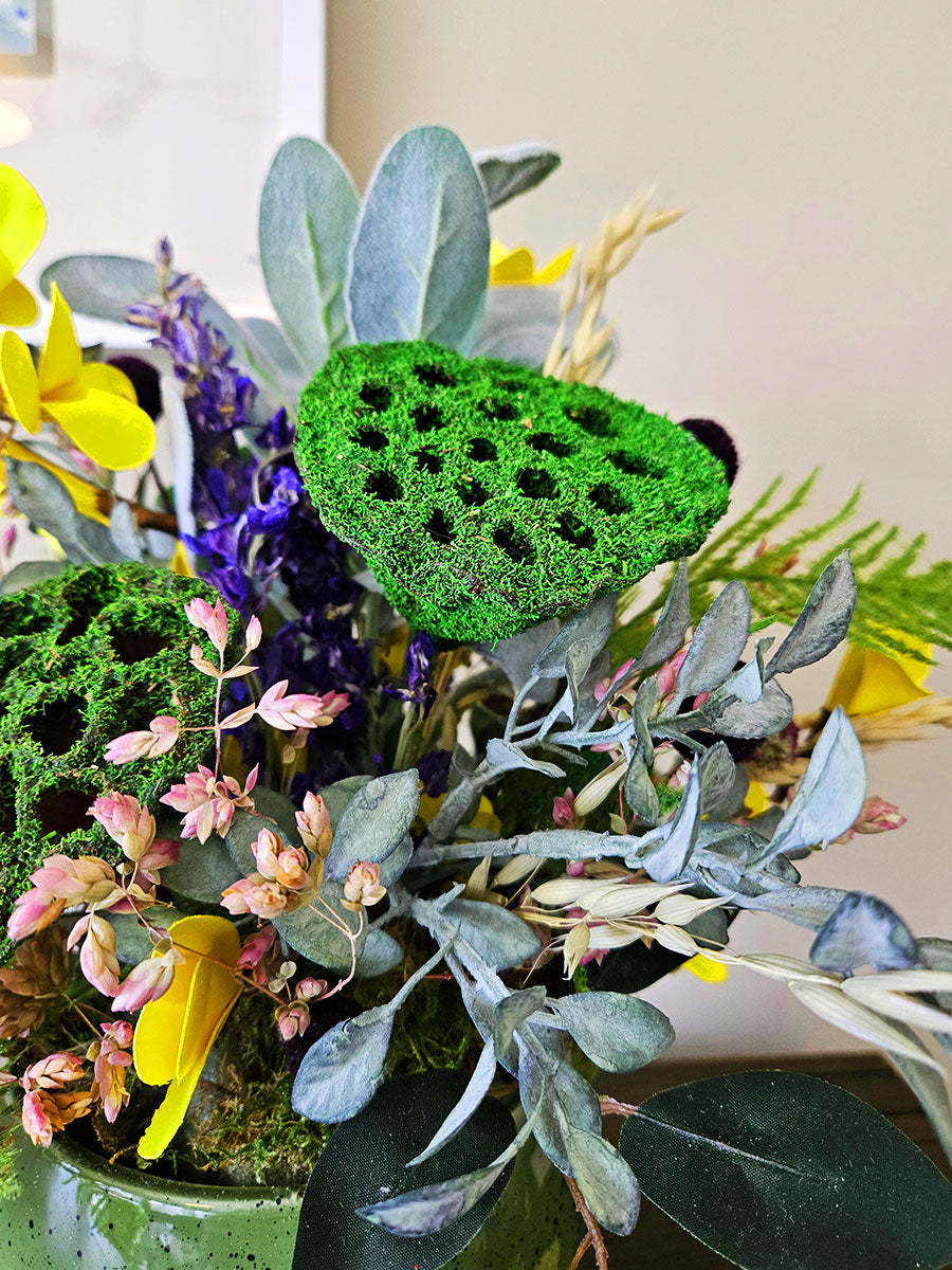 Spring Lotus Pods Dried Flower Arrangement